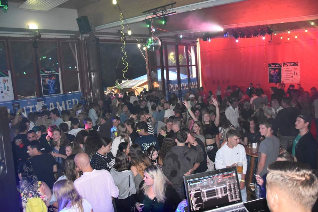 strawanzen disco