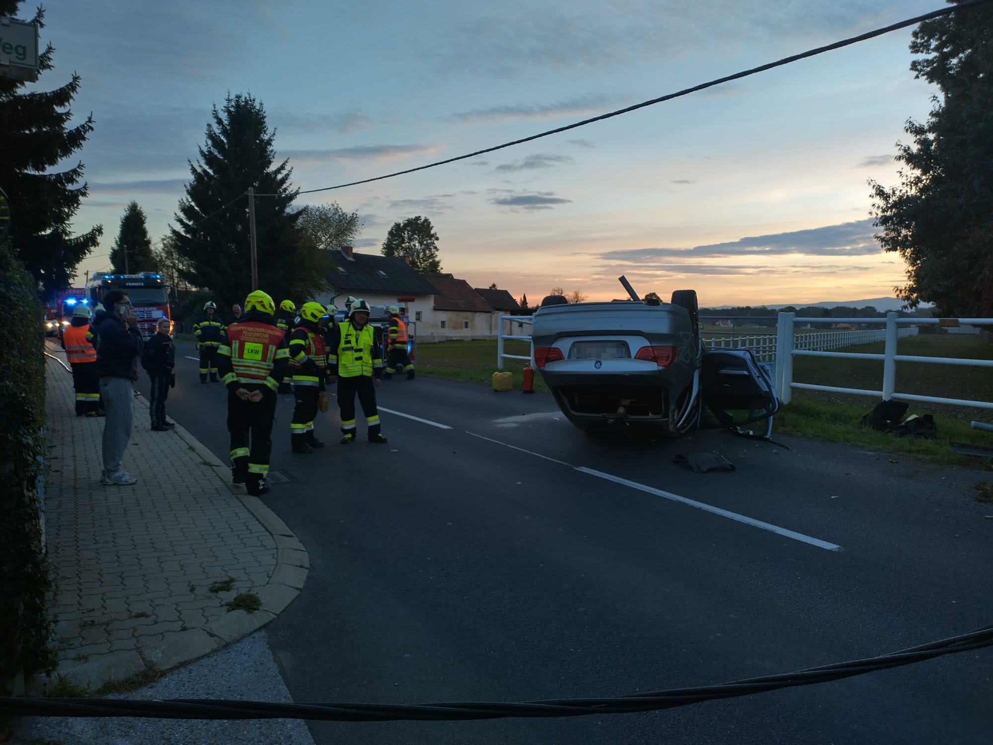 2025 10 08 pkw unfall fernitz 1